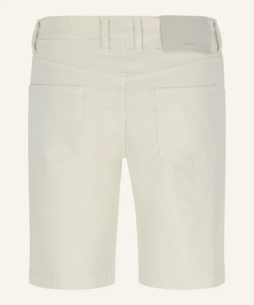 JUM_OE001 054 S3756 TR-A46_2.webp