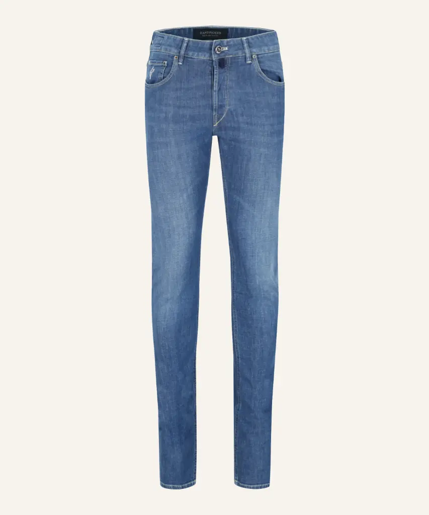 RAVELLO-C-03456-W1-001W1-001